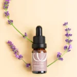 น้ำมันหอมระเหย Midnight Calm จาก AROMAYU ผสานลาเวนเดอร์ มาจอแรม และกระดังงา